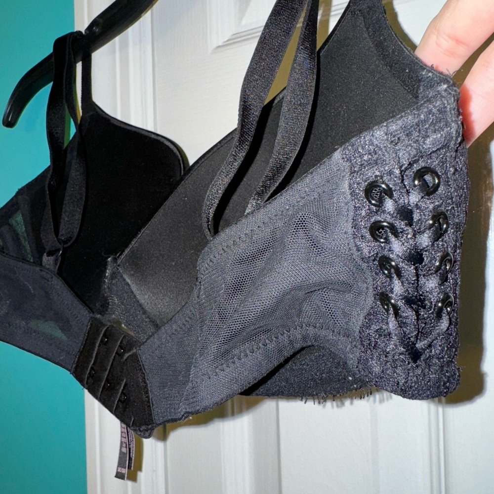 Victoria’s Secret bra - Picture 4 of 5
